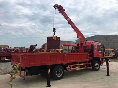 江淮格尔发单桥随车吊价格及徐州随车吊市场分析